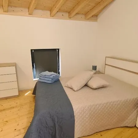 Apartman O Cantinho Da Penetra Al Santar