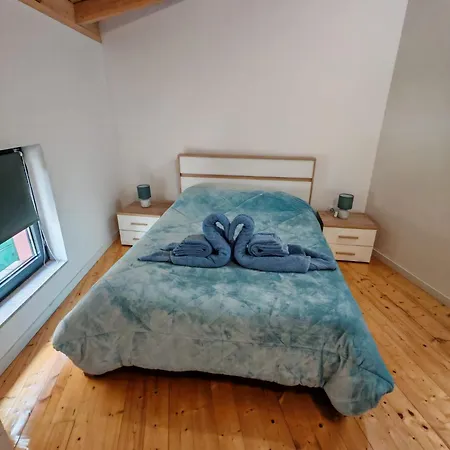 Apartman O Cantinho Da Penetra Al *